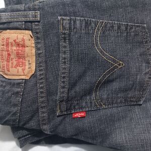 Levi's Men's Charcoal Slim Straight Jeans